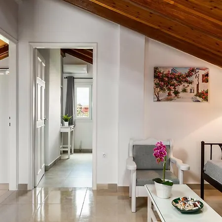 Attico * Kastania (Corfu)